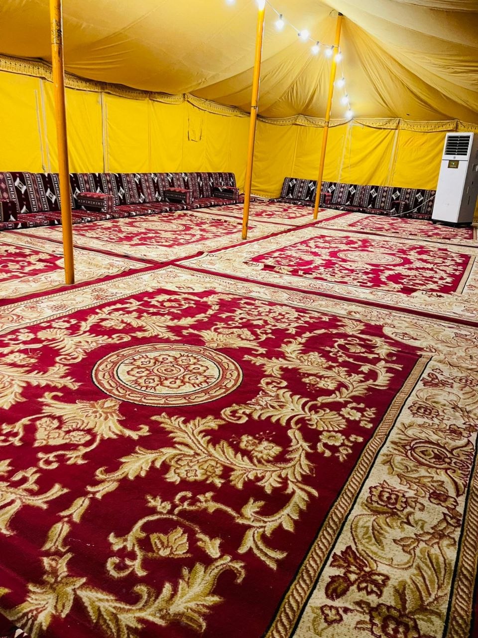 تأجير خيام ملكية وجلسات خارجية بالسعودية